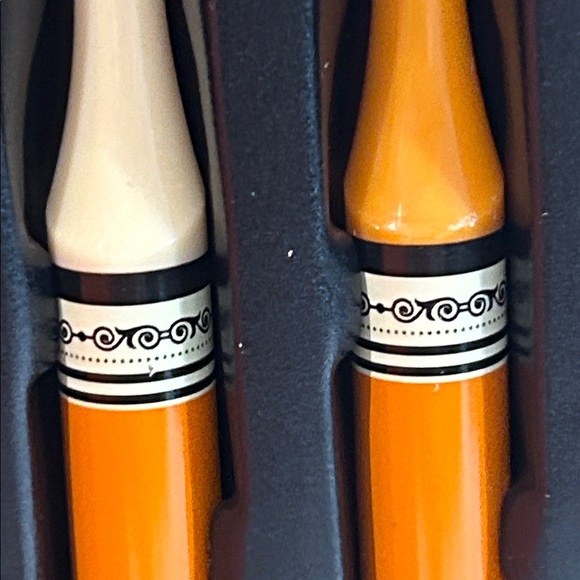 Tooth Brush - Picture 3 of 6